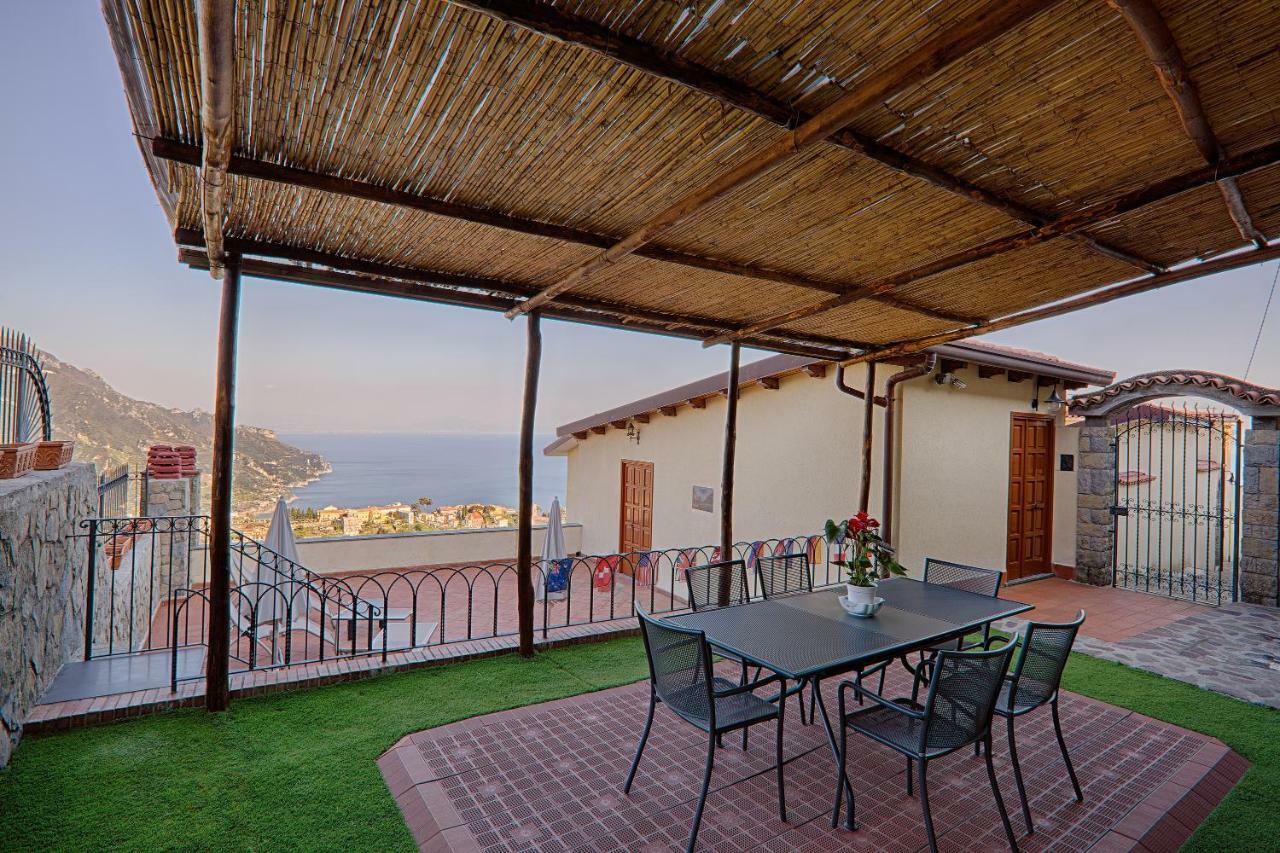 Appartamento Ilaria In Villa Laura سكالا المظهر الخارجي الصورة